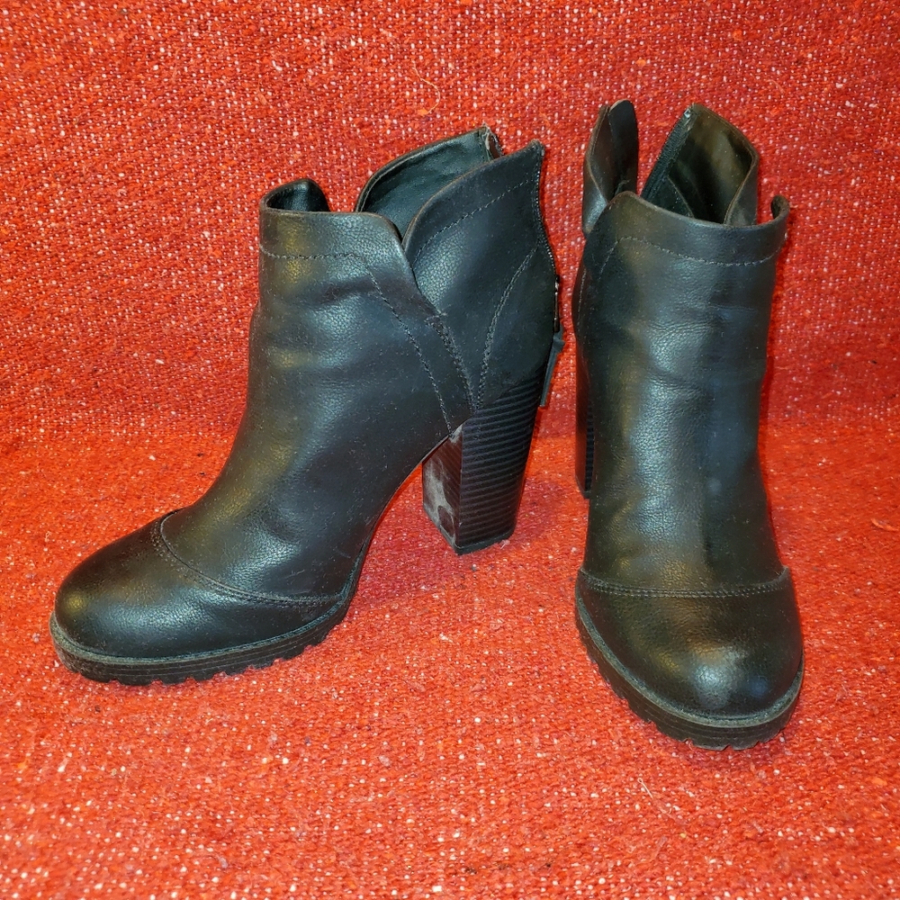 Levi's Black Faux Leather Ankle Boots